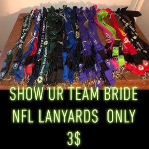 NFL ALL 32 team lanyards/keychains